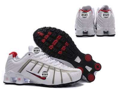 莆田运动鞋批发 深度解析NIKE SHOX NZ三代O与Leven新款女鞋现货供应