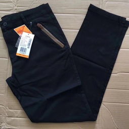 重庆万优汇 一站式品牌服装及运动尾货批发基地